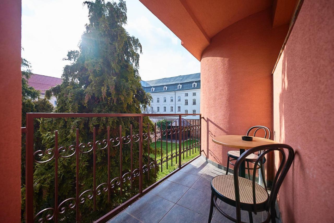 Dependance Patriot Trnava Hotel Exterior foto