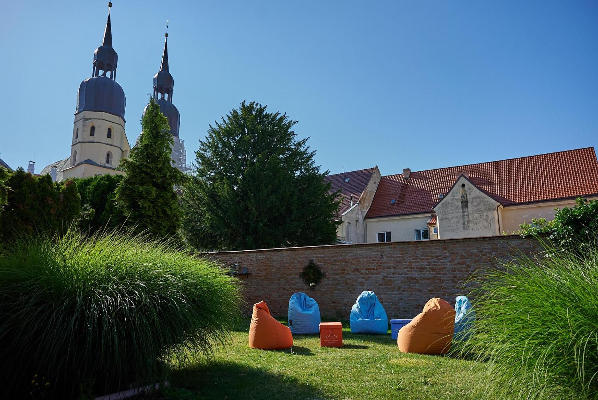 Dependance Patriot Trnava Hotel Exterior foto
